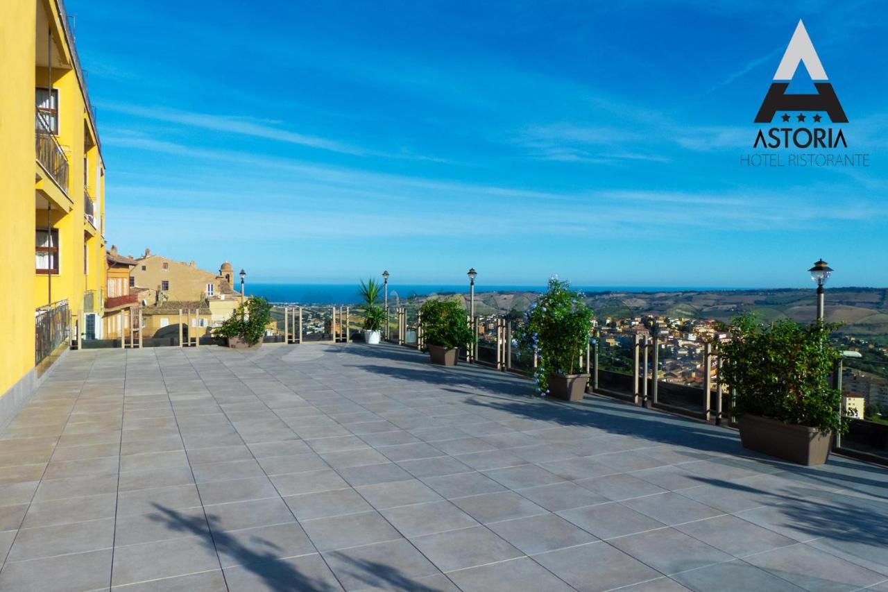 Hotel Astoria Φέρμο Εξωτερικό φωτογραφία