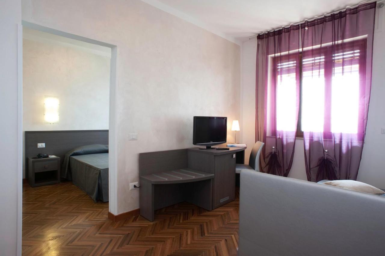 Hotel Astoria Φέρμο Εξωτερικό φωτογραφία