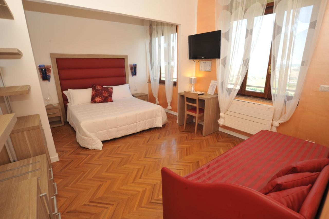 Hotel Astoria Φέρμο Εξωτερικό φωτογραφία