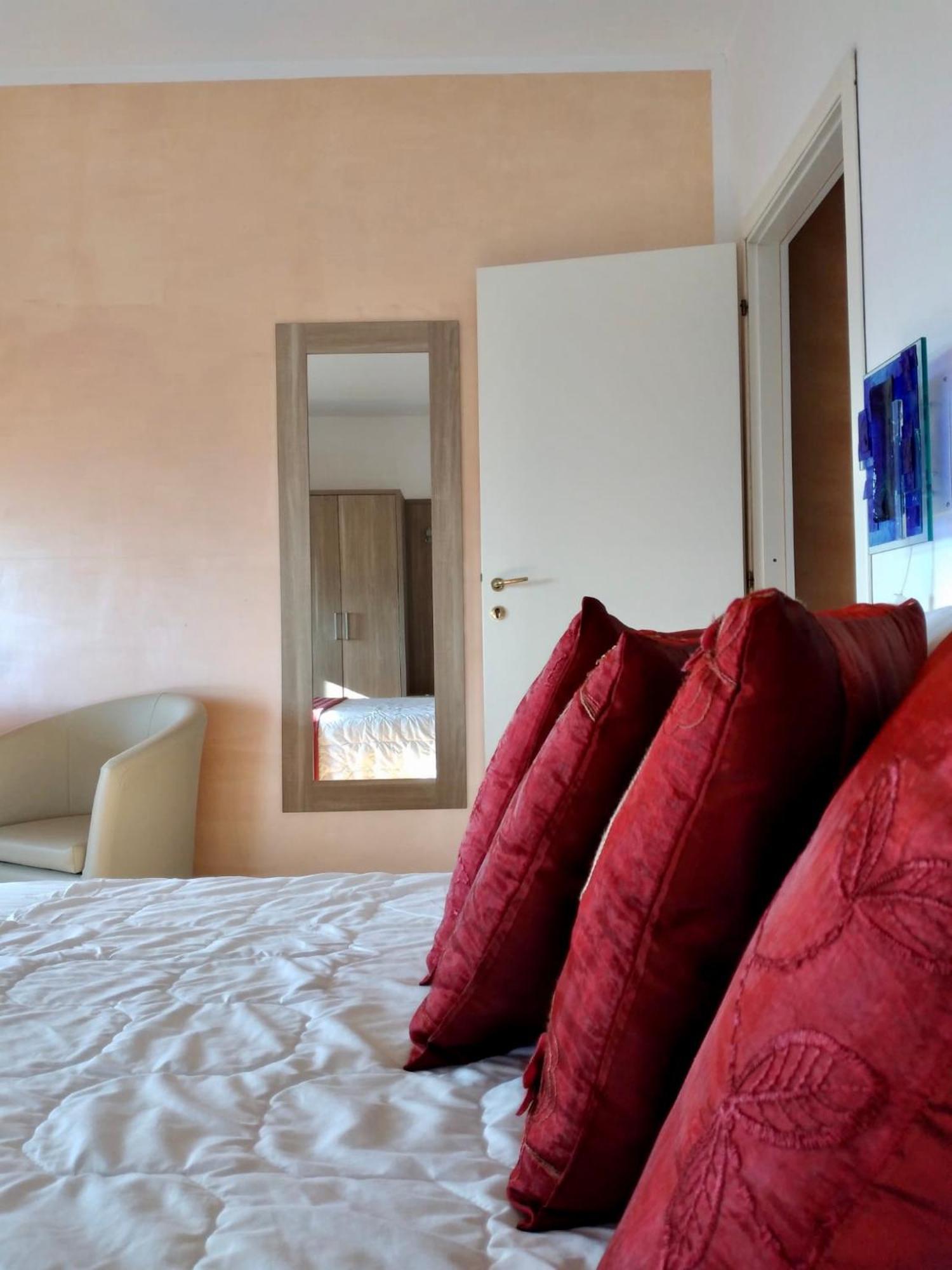 Hotel Astoria Φέρμο Εξωτερικό φωτογραφία